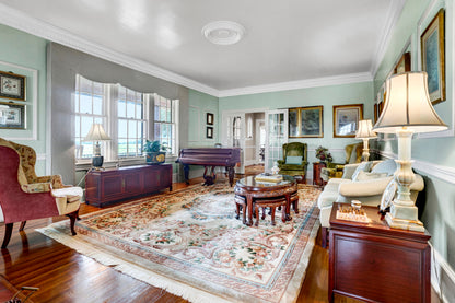 Main House Photos & Description